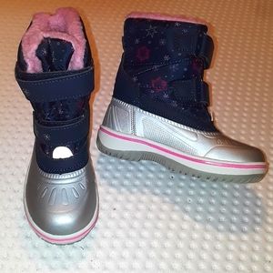 Apakowa Snow Boots-New